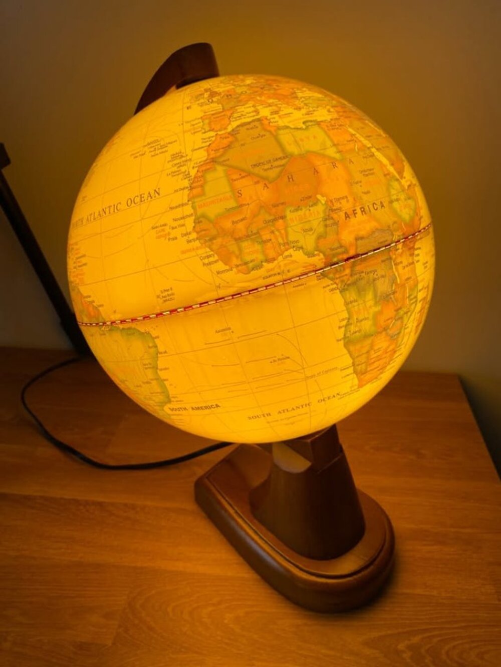 Vintage Illuminated World Globe – Thomas Pacconi Collection